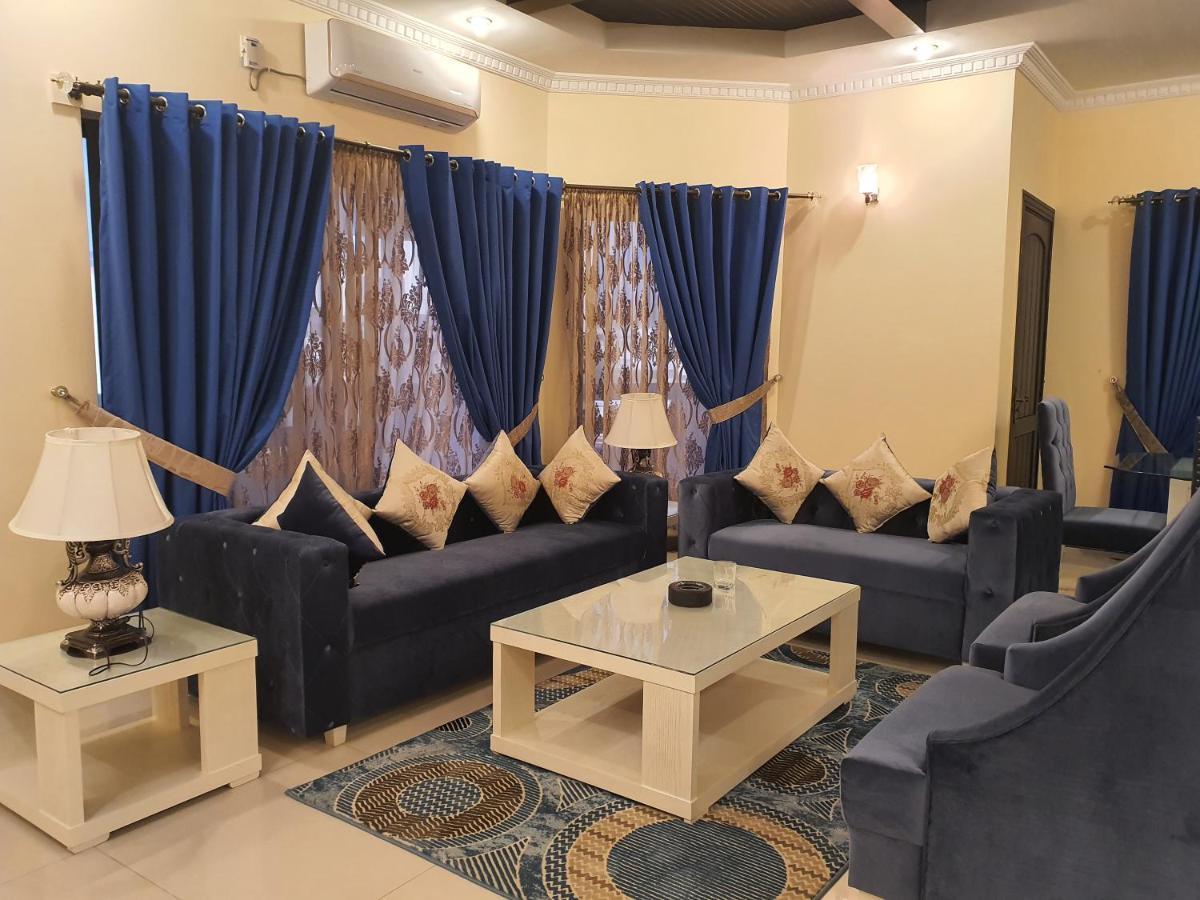 Royal Villa F-10/2 Islamabad Eksteriør bilde