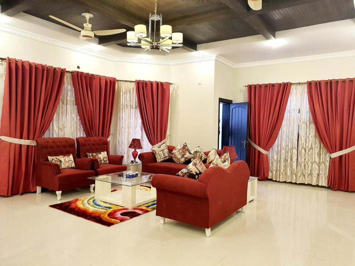 Royal Villa F-10/2 Islamabad Eksteriør bilde
