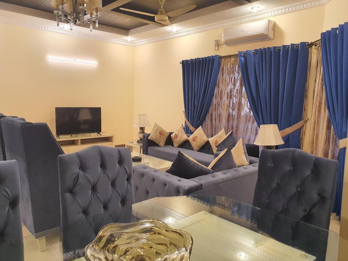 Royal Villa F-10/2 Islamabad Eksteriør bilde
