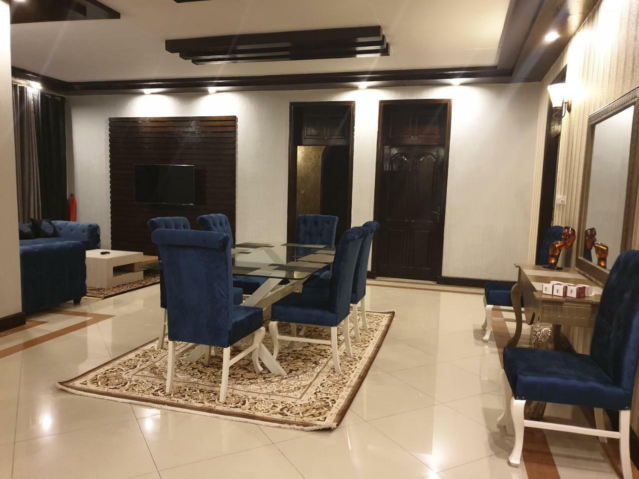 Royal Villa F-10/2 Islamabad Eksteriør bilde